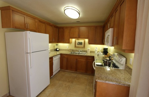 Uptown Design District Apartment | Desert Vacation Villas