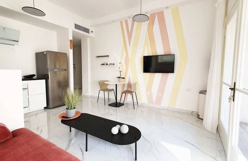 Tel Aviv City Center Apartment | Design 2 Bdr Apartment - Habima TL60