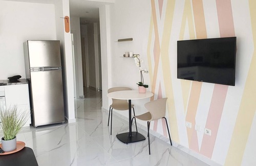 Tel Aviv City Center Apartment | Design 2 Bdr Apartment - Habima TL60