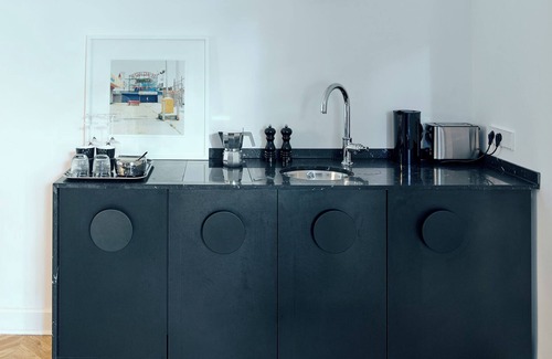 Altstadt-Nord Apartment | Design Apartments am Römerturm