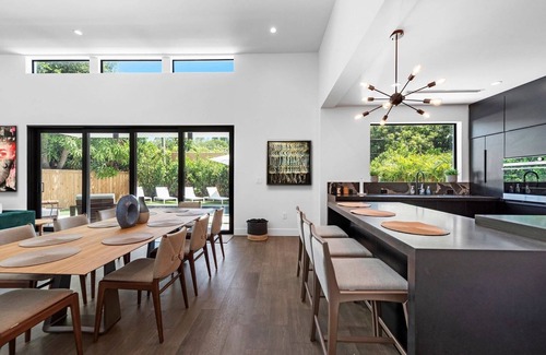 Allapattah Villa | Design District Villas 10BR Double Modern Homes