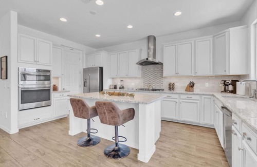Sahuarita House | Design Dream/Upscale/4 BR 3 BA/Garage/View