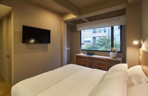 Financial District Apartment | Design-Focused Loft in Chapinero Alto