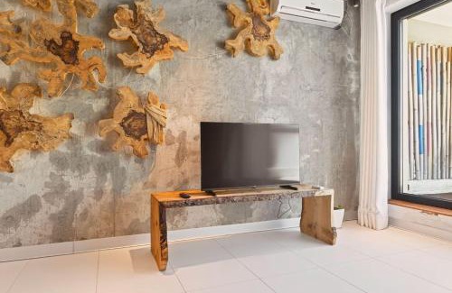 Trakata Apartment | Design Lux apartment Wisdom in Bamboo Garden,NO SHOES ALLOWED INSIDE