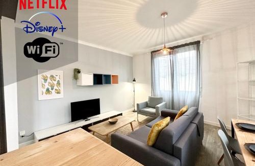 Mont-de-Marsan Apartment | Design Moderne Spacieux - Hyper Centre - Parking
