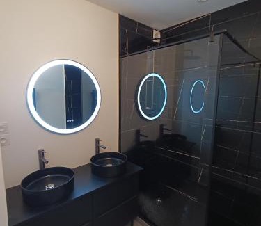Laverune Apartment | Design Therapy