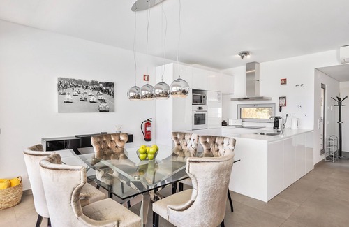 Correeira Villa | Design Villa OCV - Heated pool and jacuzzi