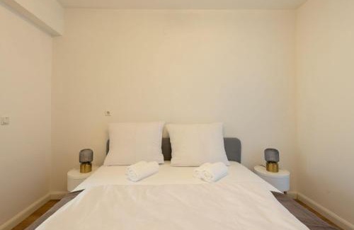 Gersthof Apartment | Designer Apartments