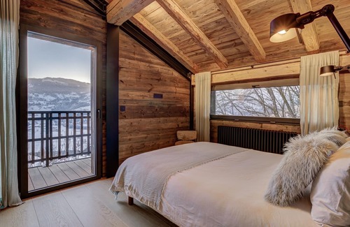 Passy Ski Chalet | Designer chalet with breathtaking Mont Blanc view