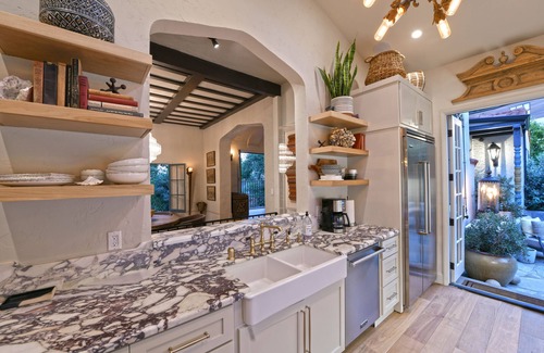 Beachwood Canyon Villa | Designer Estate with Pool under Hollywood Sign
