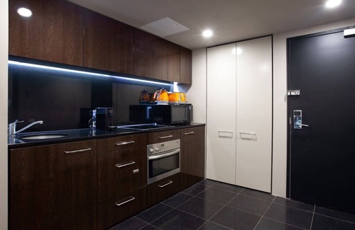 Elizabeth Bay Apartment | Designer, luxury apartment - Potts Point w/parking