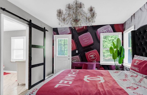 Colonial Homes House | Designer Palace , A Stylish And Unique Experience