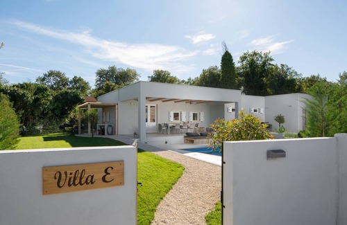 Cepljani House | Designer villa in a modern style with a pool and a generous garden