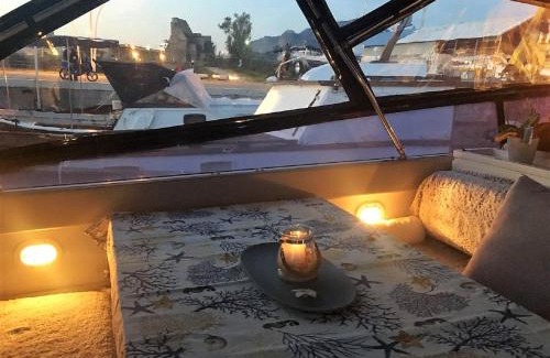 Castellammare Vucciria Boat Rental | Desirè Charming House Boat