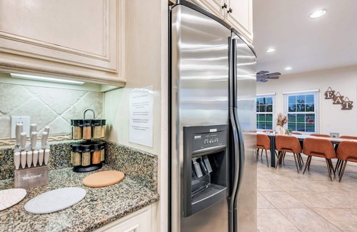 Riverside House | Desirable Wood Streets Pool Home w/Arcade