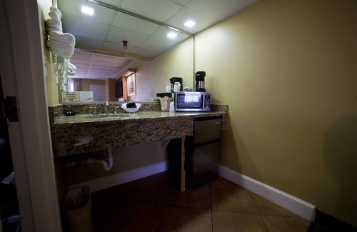 Tybee Island Hotel | DeSoto Beach Hotel