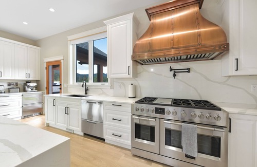 Shawnigan Lake House | Despard Estate