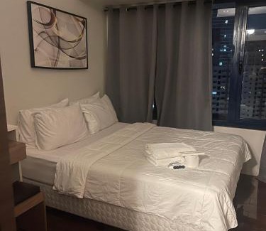San Antonio Apartment | Destina at Air Residences Makati MetroManila, Netflix