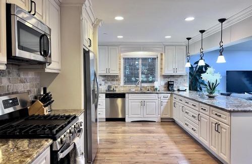 Southwest Anaheim House | Destination #28