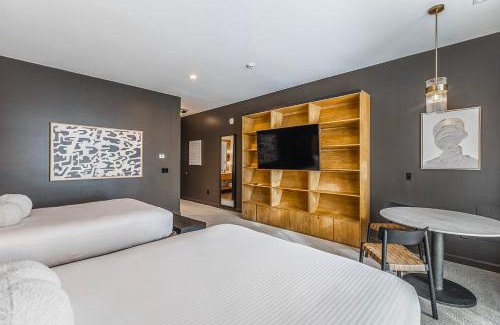 Lake Geneva Resort | Destination Geneva National