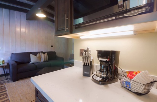 West Sedona Apartment | Destination Oak Creek 9 1 Bedroom Apts by RedAwning
