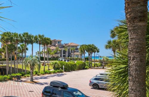 Fort Walton Beach - Destin House | Destiny Beach Villas 17 Between the Waters