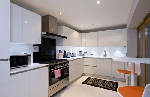 New Town Apartment | Destiny Scotland - Q-Residence
