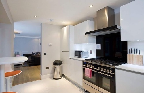 New Town Apartment | Destiny Scotland - Q-Residence