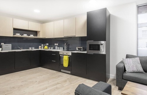 Broadstone Hotel | Destiny Student - Dominick Place
