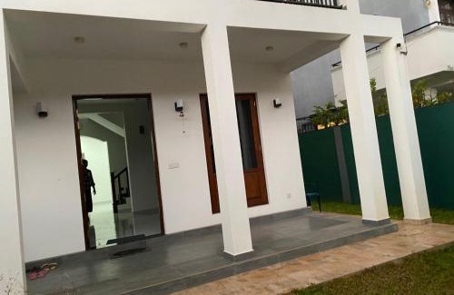 Seeduwa - Katunayake House | Destiny Villa