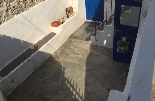 Skiros House | Detached house in the center of Skyros village