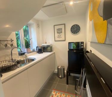 Woodstock Apartment | Detached annex in centre of Woodstock, Cotswolds