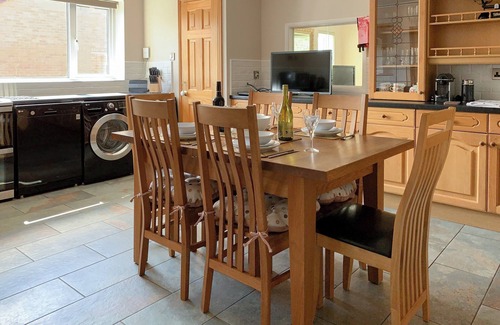 Wigton Cottage | Detached bungalow within extensive private garden.
