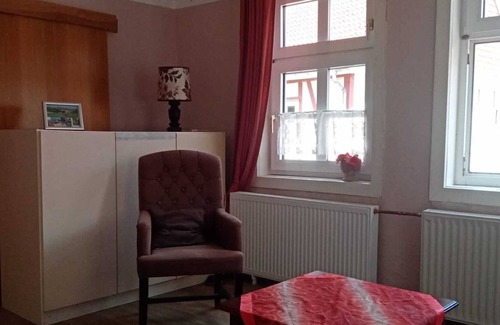 Landau House | Detached holiday home with private terrace in Landau