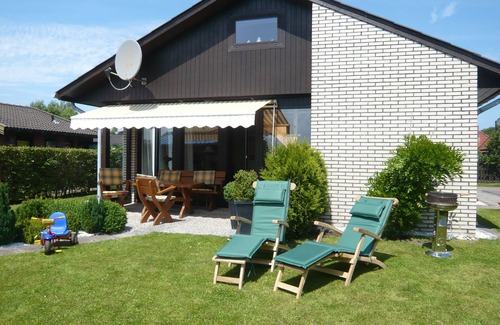 Großwurden House | Detached holiday home in Eckwarderhörne, with unobstructed views of the dike