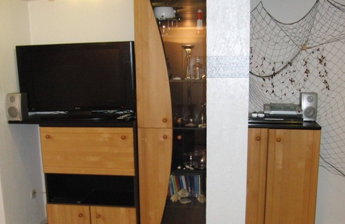 Meldorf House | Detached holiday home in the historic old town of Meldorf for 6 people