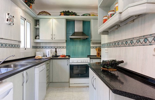 Urbanizacion Marbessa Villa | Detached Holiday Villa with private swimming Pool in Marbella