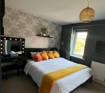 Sheffield House | Detached house for family