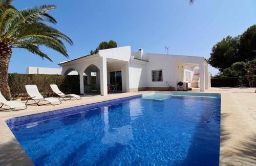 L Almadrava House | Detached house with terrace, private pool, Beach 5min walk