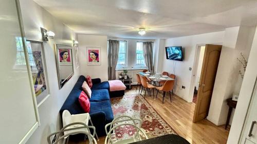 Little Venice Apartment | Detached house with FREE PARKING in Little Venice near Paddington Hyde Park