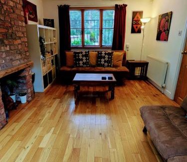 Manchester Villa | Detached House with Gated Parking in Whalley Range, Near Manchester City Centre