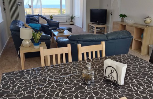 East Runton House | Detached House with Sea Views, Enclosed rear Garden