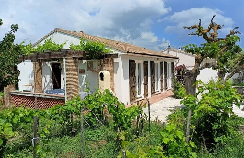 Roquefort-la-Bedoule Villa | Detached villa 5 km from Cassis and the sea. 22 km from Marseille. Calanques.