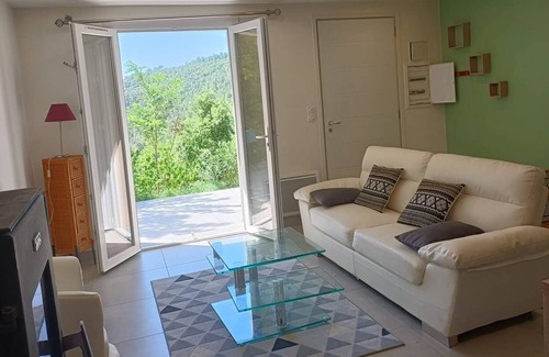 Chassiers House | Detached villa in Chassiers, 3 bedrooms for 6 people and pets allowed, in the...