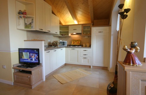 Molveno Villa | Detached villa with breathtaking views of the Dolomites and Lake Molveno *
