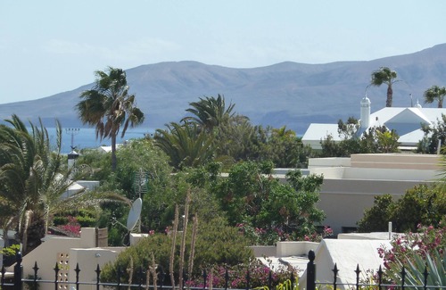 Los Mojones Villa | Detached Villa with Stunning Mountain and Sea Views, 14m Pool & sunken Hot Tub