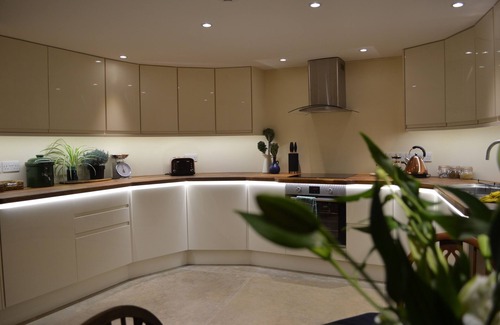 Bicton Cottage | Detacted , Luxury Lodge Within Open Country