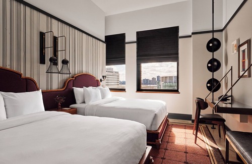 Downtown Detroit Hotel | Detroit Foundation Hotel