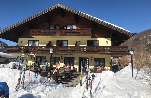 Grashof Hotel | DEVA Hotel-Restaurant Fischerwirt inklusive Chiemgau Card