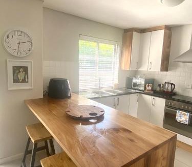 Paarl Apartment | Devine Stay